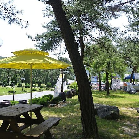 Lake Hills Hotel Songnisan Boeun Luaran gambar