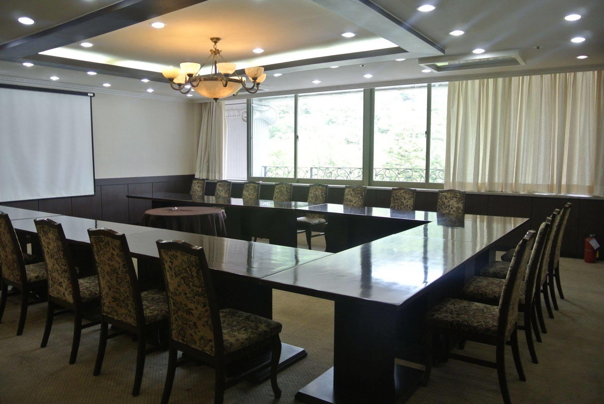 Lake Hills Hotel Songnisan Boeun Luaran gambar